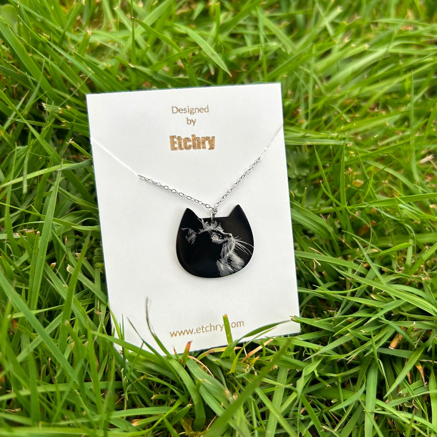 Custom Pet Portrait Pendant Necklace | Cat Shape | Personalized Gift for Pet Lovers | Hand-Engraved Keepsake by Etchry